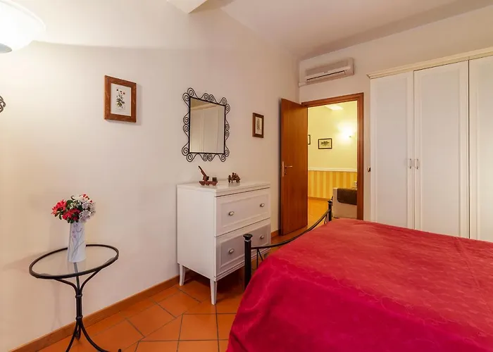 Guesthost - San Pietro Cozy With Terrace! Apartamento