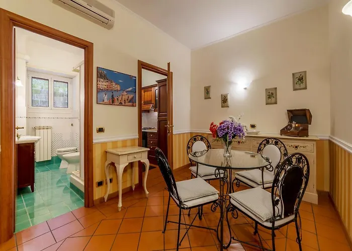 Guesthost - San Pietro Cozy With Terrace! Apartment *